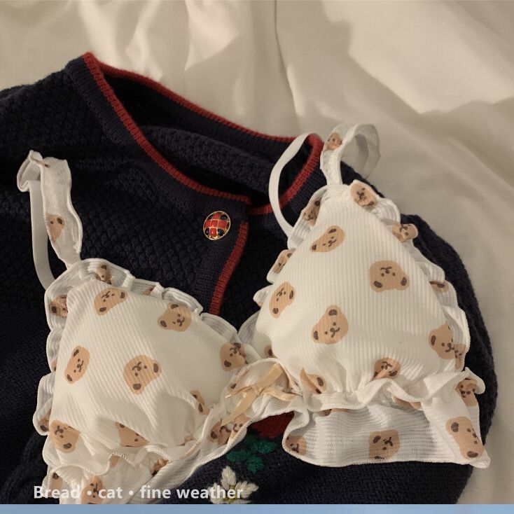 "總有一場相遇 是互相喜歡的"小熊可愛內衣少女bra無鋼圈小胸文胸