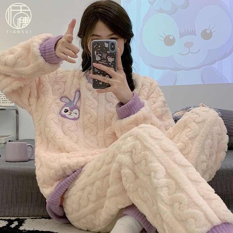 睡衣女款2023年秋冬季珊瑚絨加厚加絨長袖保暖款法蘭絨圓領家居服