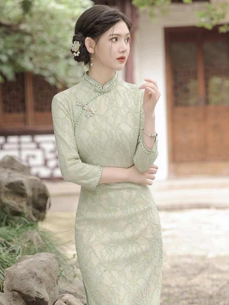 旗袍新款2023秋季年輕款少女綠色蕾絲氣質高端中長袖日改良版長款