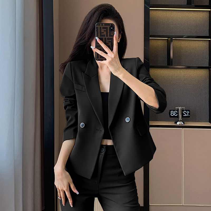 Small French double-breasted short suit for women 2023 autumn professional temperament small suit for street ladies