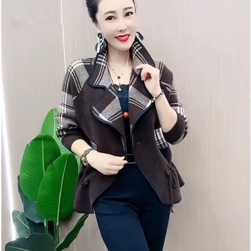 妈妈装仿双面呢短款外套女秋冬季中老年女收腰西服领毛呢格子开衫