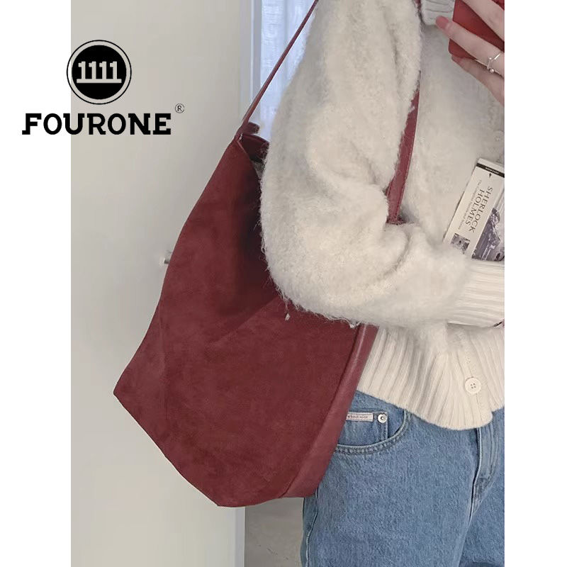 Red bag women's new retro frosted bucket bag niche versatile large capacity single shoulder armpit bag