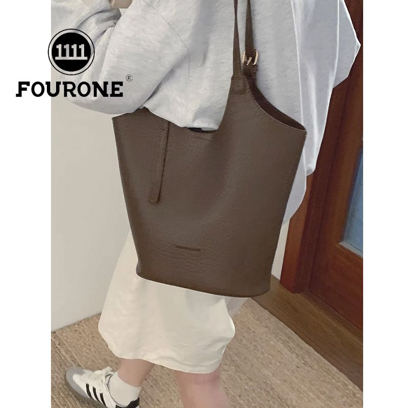 复古托特包女新款潮时尚韩国腋下包小众大容量单肩水桶包