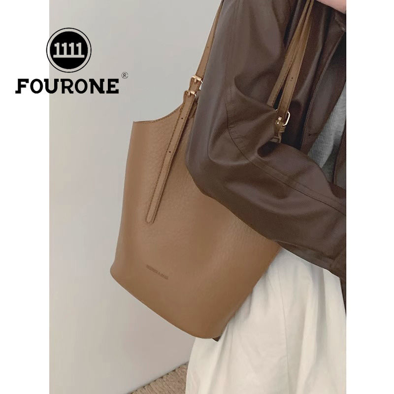 Retro Tote Bag Women's New Trendy Fashion Korean Underarm Bag Niche Large Capacity Shoulder Bucket Bag