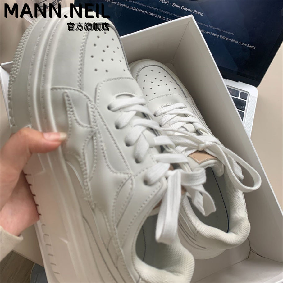 Mann Neil高顏值板鞋女2023秋季新款時尚校園ins潮百搭星星小白鞋