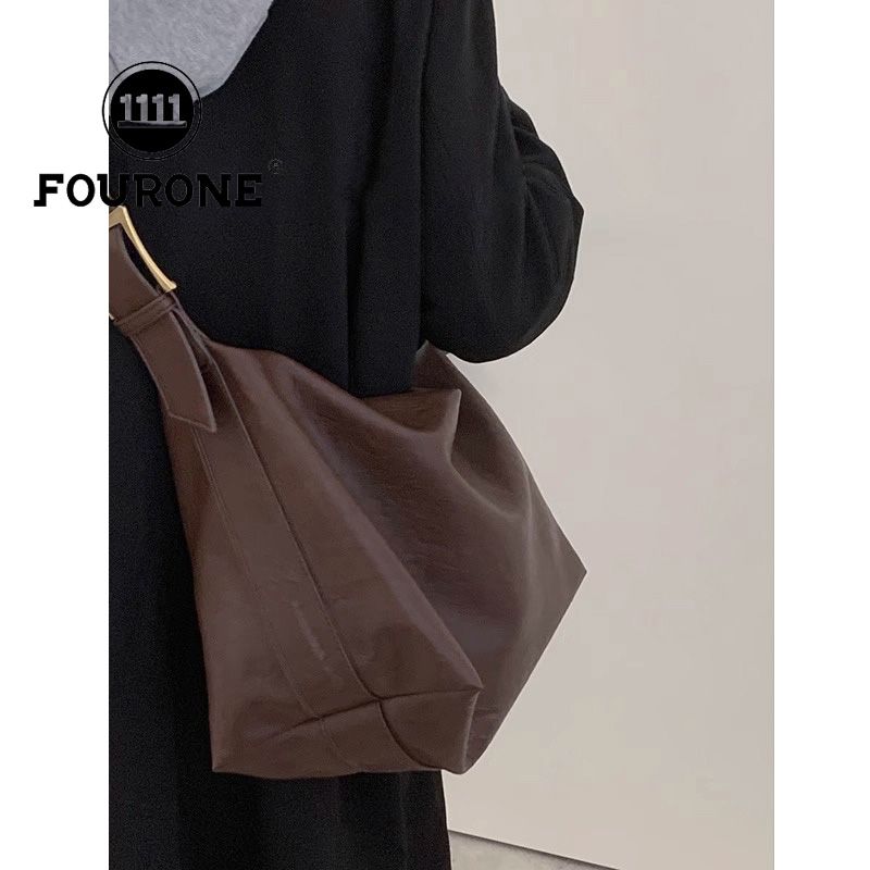 Large-capacity commuter bag women's new autumn and winter fashion retro tote bag versatile casual crossbody bag