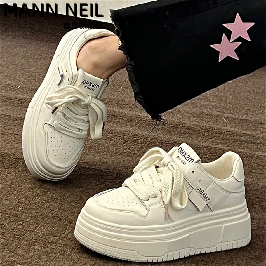 Mann Neil校園超輕百搭板鞋女新款ins美式小白鞋子學生休閒鞋潮女