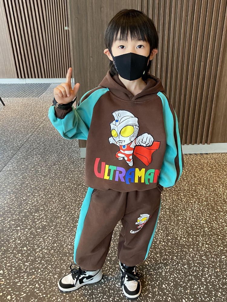 Ultraman clothes, boys' sweatshirt suit, handsome and fashionable baby and children's autumn and winter clothing, sports plus velvet and thickening trend