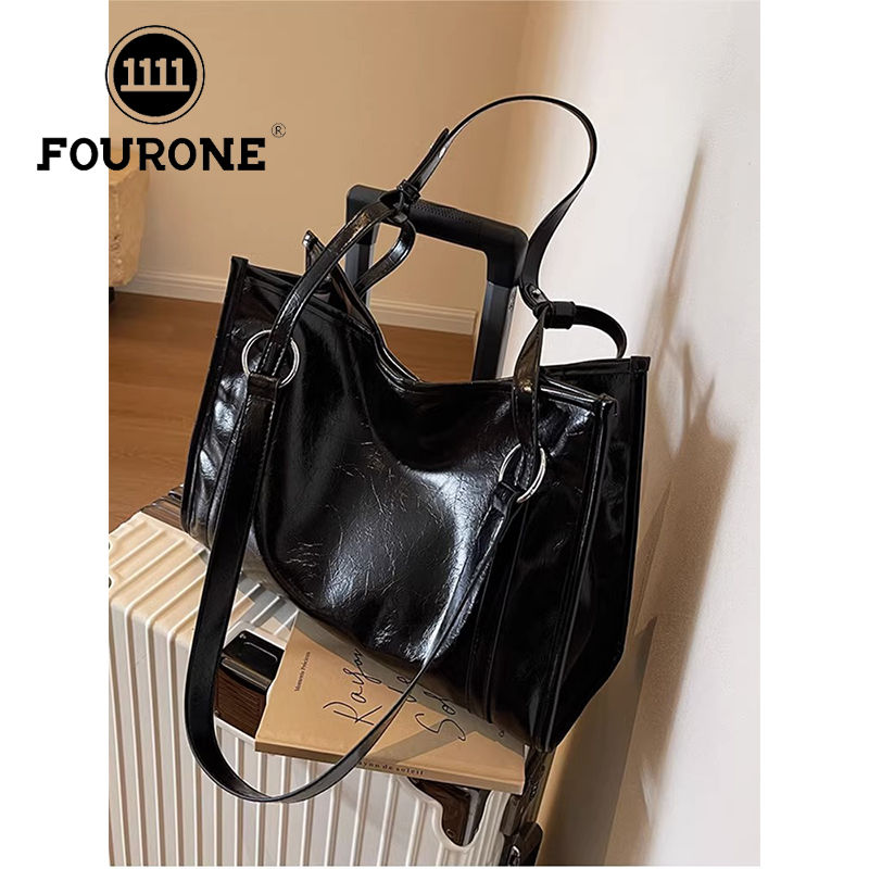 Oil wax leather texture bag women's fashion large-capacity commuter shoulder tote bag high-end messenger bag