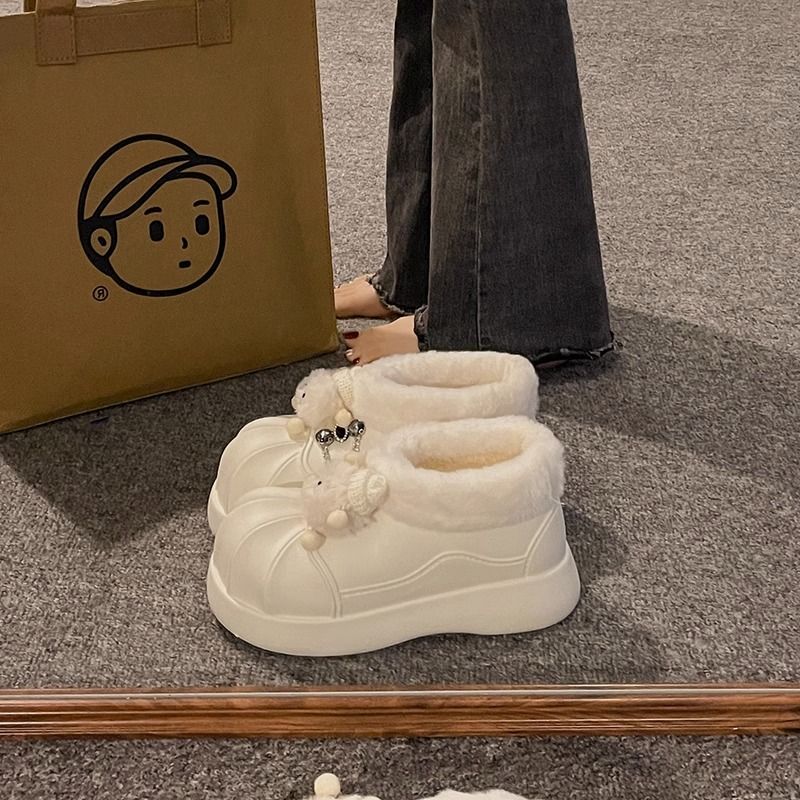 Cute cartoon snow boots for women with velvet to keep warm 2023 winter new outer wear thick sole versatile northeastern cotton shoes