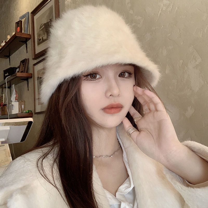 2023 Hot Rabbit Hair Fisherman Hat Women's Autumn and Winter Large Head Circumference Plush Bucket Showing Face Small White Hat Women's Style