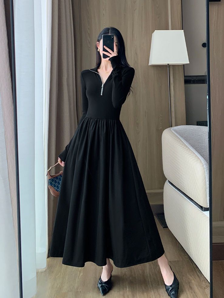 筱姿法式黑色收腰显瘦长袖连衣裙新款时尚气质赫本风假两件长裙子