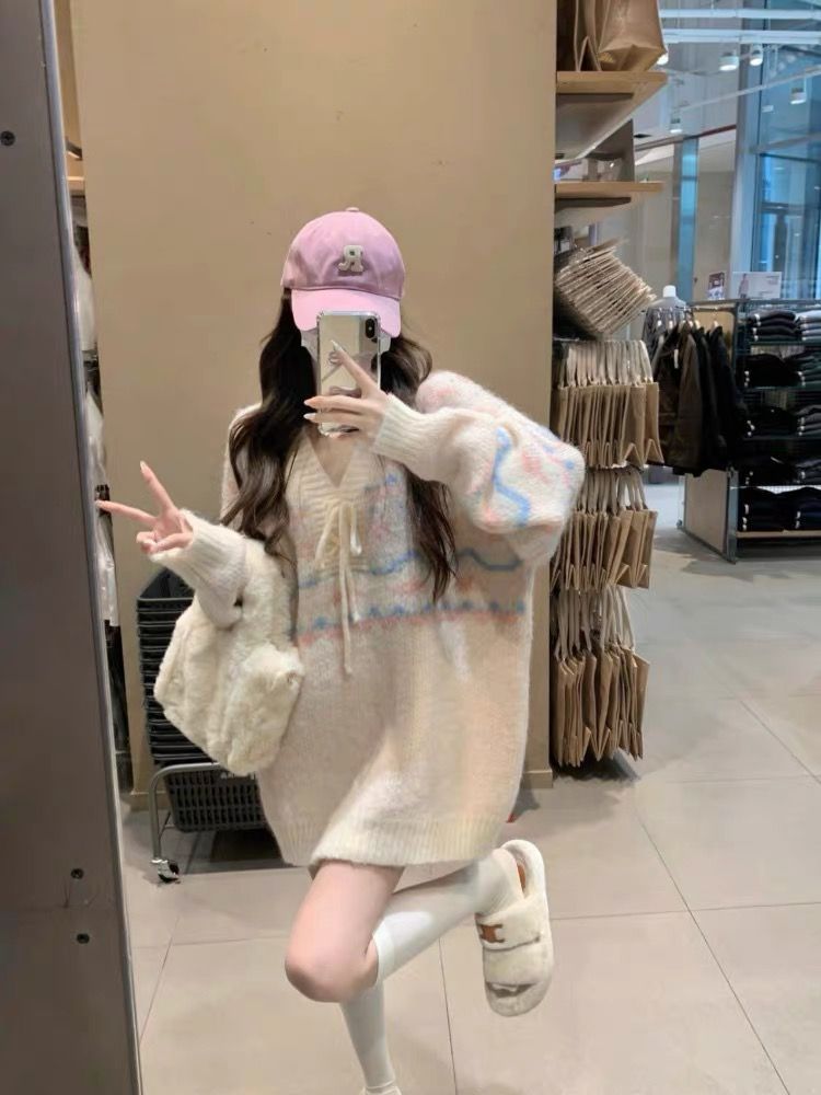 溫柔風V領條紋長袖毛衣女秋季復古2023新款寬鬆時尚撞色系帶上衣