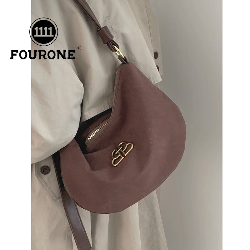 Retro niche underarm bag women's new Korean fashion casual saddle bag high-end messenger bag