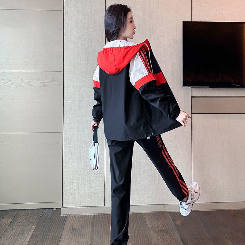 啄木鸟高档运动服套装女2023春秋新款时尚港风工装网红学生两件套