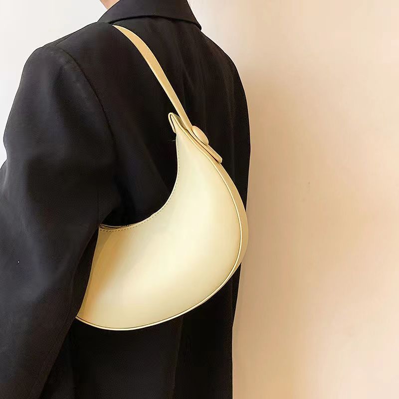法式小众包包女2023秋冬季流行新款百搭高级质感时尚单肩包腋下包