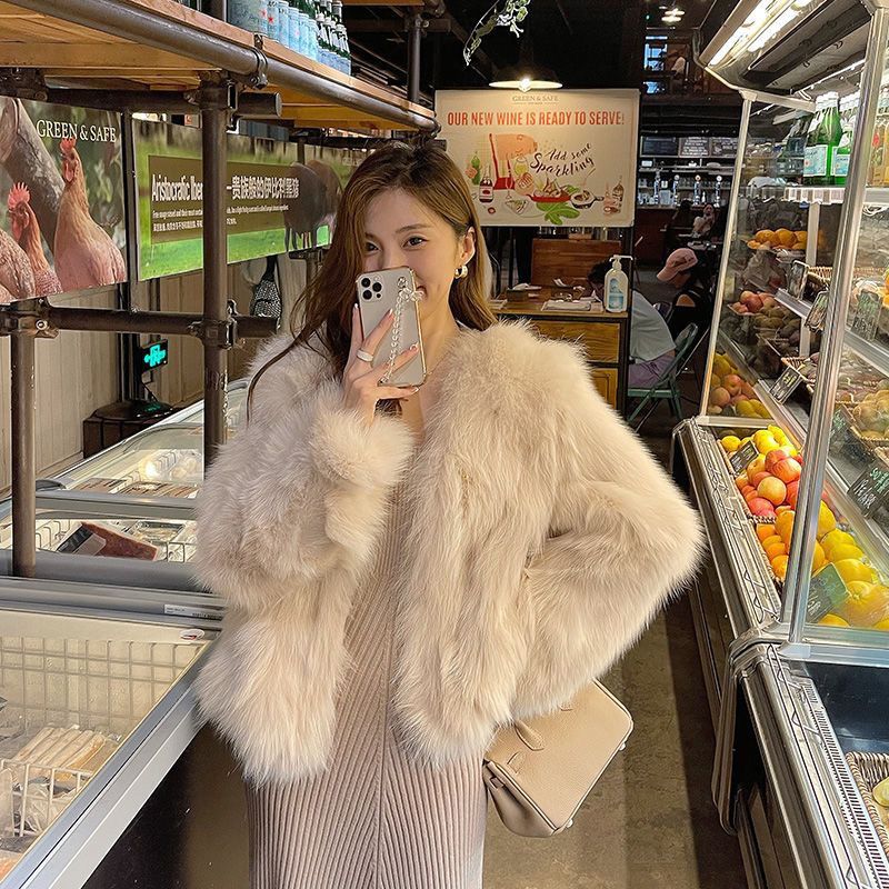 2023 Autumn and Winter New Toka Imitation Fox Fur Internet Celebrity Young Korean Fur Women's Short Tops and Fur Coats for Women