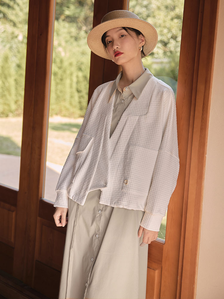 Original deconstructed design women's French retro cold style autumn new 2023 casual temperament short suit jacket