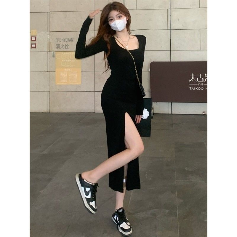 辣妹長袖連衣裙女秋冬內搭方領開叉修身顯瘦包臀性感純欲打底長裙
