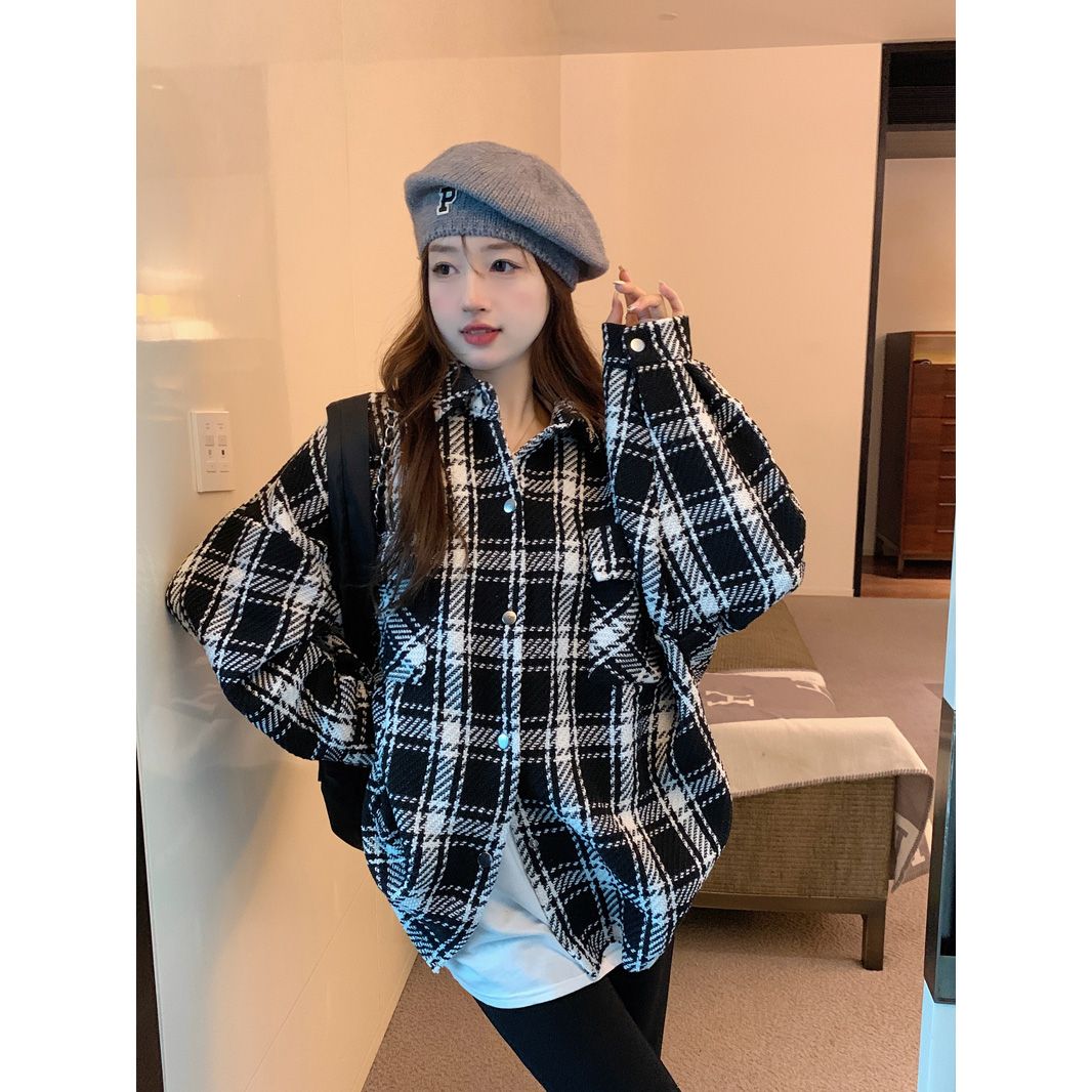Xiaoxiangfeng Woolen Black and White Plaid Jacket Women's 2023 New Autumn and Winter Korean Style Casual and Versatile Temperament Shirt Trend