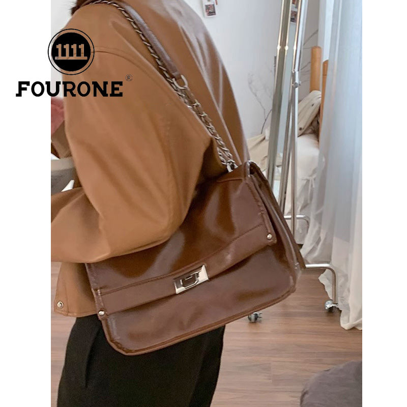 Niche texture armpit bag for women new autumn and winter retro tote bag large capacity chain crossbody bag