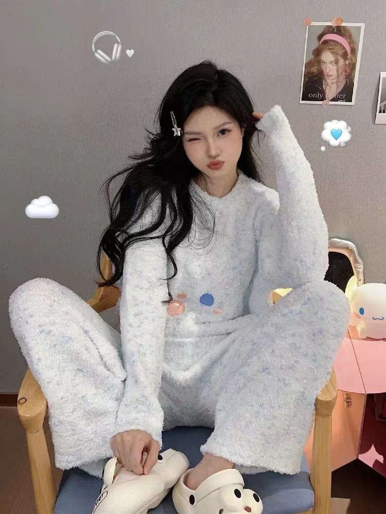 2023年新款半邊絨睡衣女秋冬季珊瑚絨甜美笑臉加厚保暖家居服套裝