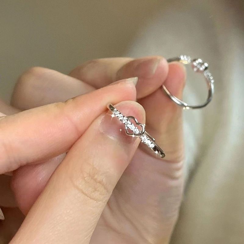 爱心锆石戒指女简约排钻镂空心形指环时尚个性闺蜜食指戒可调节