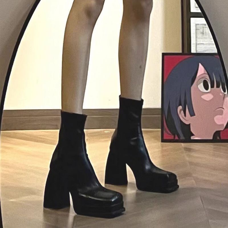 方頭黑色高跟靴女秋季厚底瘦瘦靴增高彈力靴防水台馬丁靴粗跟短靴