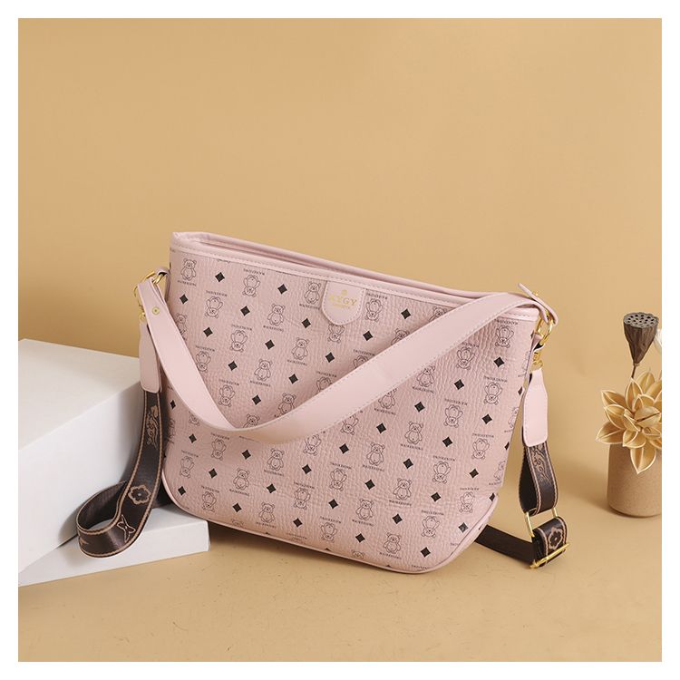 High quality shoulder straps with large capacity for women's bags 2023 Autumn/Winter New Tote Versatile One Shoulder_voghion.com