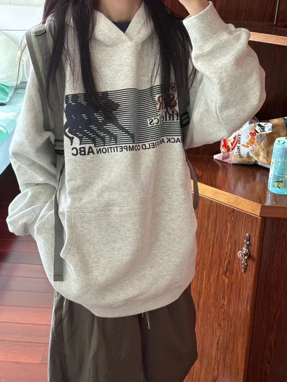 灰色連帽衛衣外套女秋冬季薄款加絨慵懶風設計感oversize寬鬆上衣