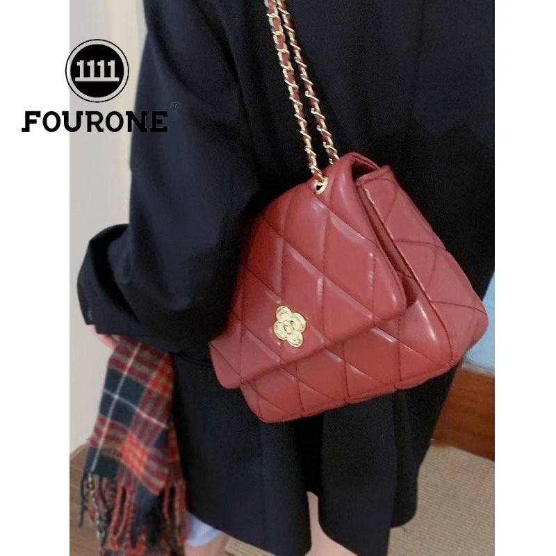 Niche design bag for women, fashionable retro chain small square bag, versatile ins shoulder crossbody bag
