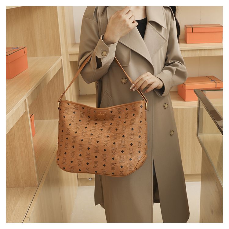 High quality shoulder straps with large capacity for women's bags 2023 Autumn/Winter New Tote Versatile One Shoulder_voghion.com
