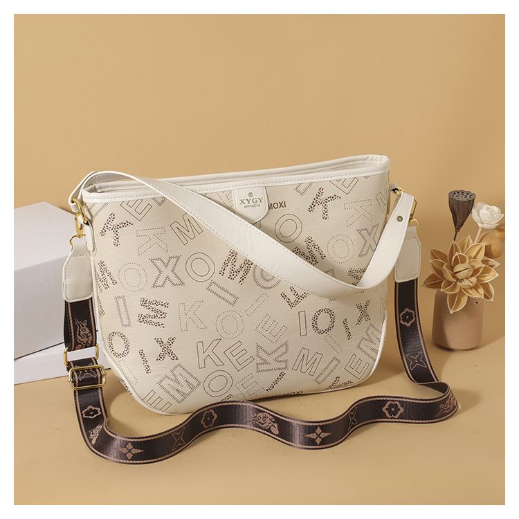 High quality shoulder straps with large capacity for women's bags 2023 Autumn/Winter New Tote Versatile One Shoulder_voghion.com