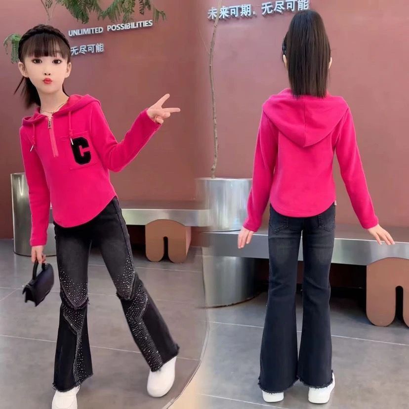 女童秋季套裝2023新款韓版時髦燙鑽褲子春秋洋氣網紅喇叭褲兩件套