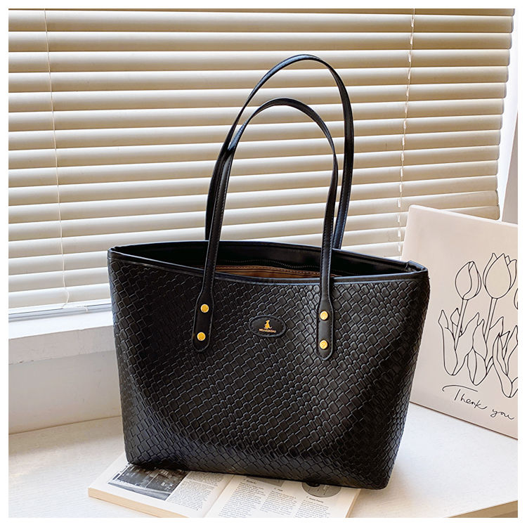 2023 Autumn/Winter New High Capacity Tote, Stereoscopic Handheld, Underarm, Versatile Western Style Handheld_voghion.com