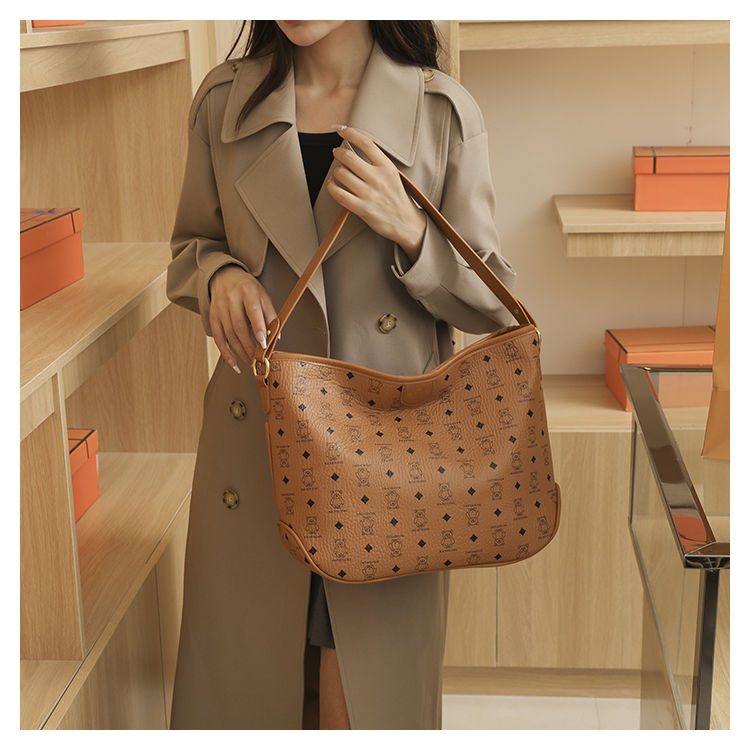 High quality shoulder straps with large capacity for women's bags 2023 Autumn/Winter New Tote Versatile One Shoulder_voghion.com