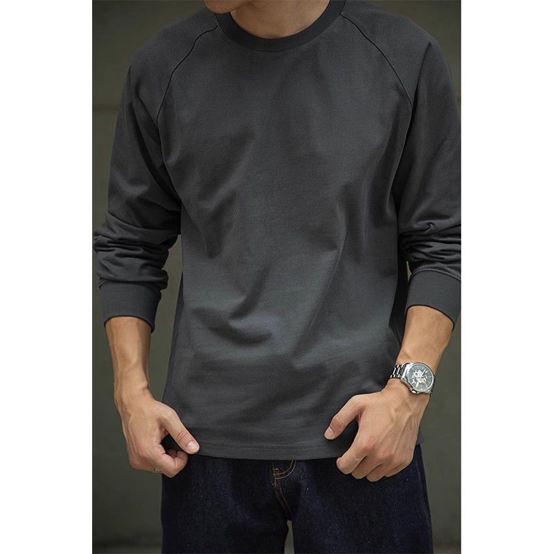 Amerikansk raglan långärmad T-shirt i ren bomull för män Amikaki liten halsringning med en trendig logotyp under_voghion.com