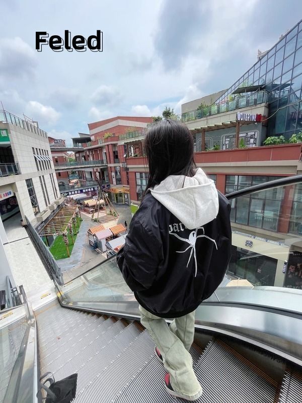 Feila Denton Retro Spider Baseball Jacket for Men and Women Spring and Autumn Versatile Pilot Loose Couple Jacket