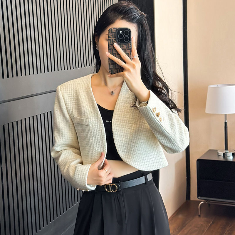 This year's popular short coat for women, spring and autumn new style, 2023, small, chic, foreign style, versatile collarless suit top