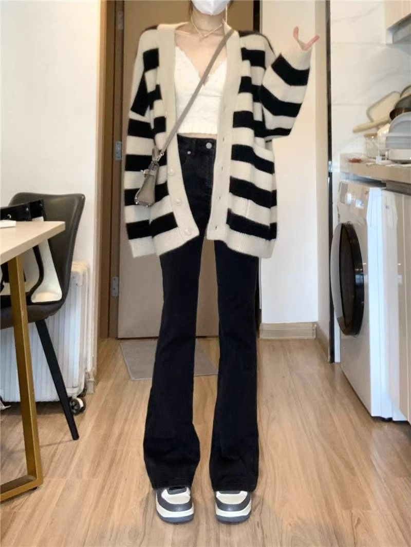 Lazy style color-blocked striped design long-sleeved V-neck knitted cardigan autumn and winter new retro jacket top for women