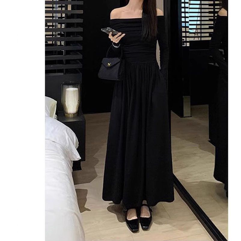 Pure desire one-shoulder dress women's summer 2023 new style light luxury high-end long a-line skirt with large hem