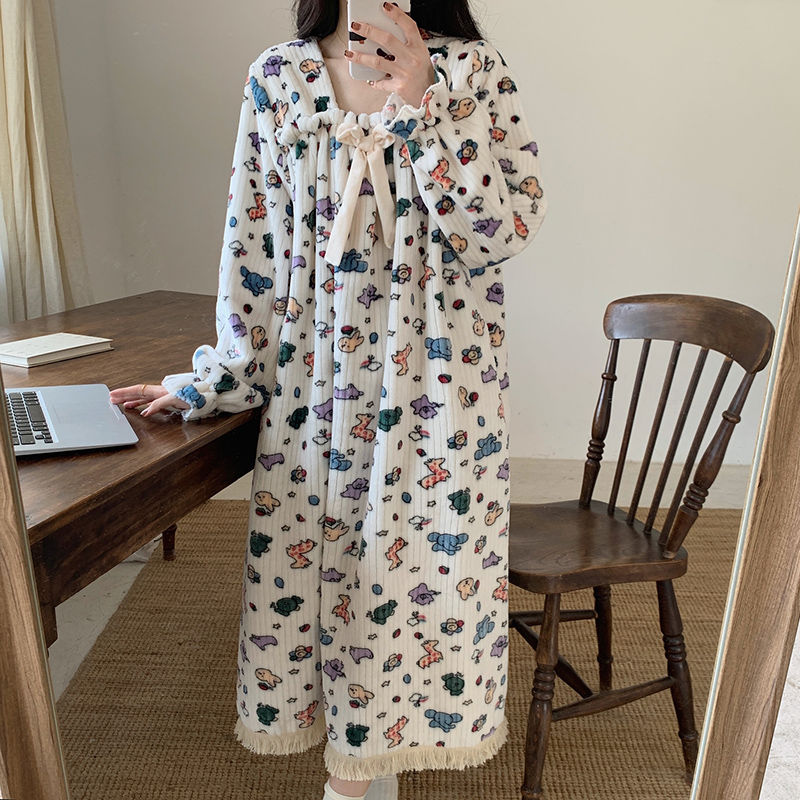 日系ins睡衣女冬季珊瑚絨長袖睡裙甜美寬鬆大碼可外穿秋冬家居服