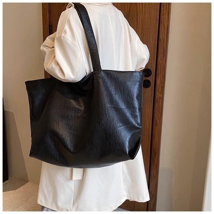 FOUR ONE Große Kapazität Damen Vielseitige Neue Einfache Schultertasche Lässige Textur Klassenzimmer Pendler Einkaufstasche_voghion.com