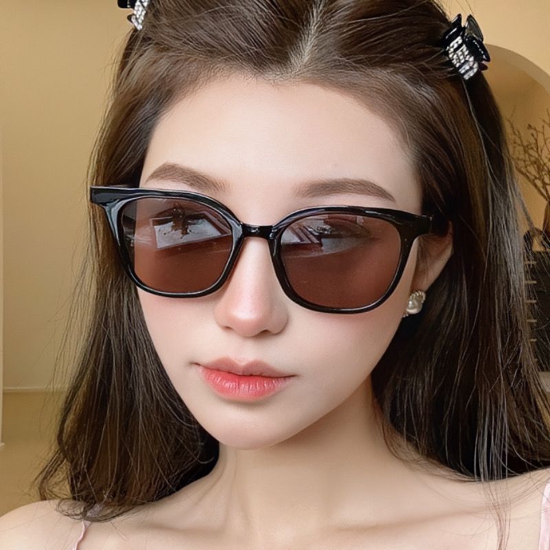 Brown sunglasses for women, high-end fashion brand, big face, slimming, trendy new sunglasses for men, black frame, UV protection