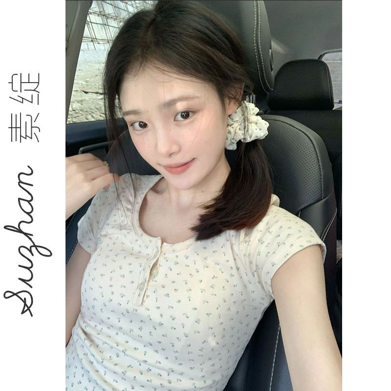 莫代爾新款碎花短款圓領上衣女夏季甜美修身顯瘦紐扣短袖t恤衫ins