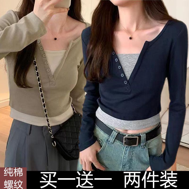 純棉撞色早秋假兩件上衣女新款小v領長袖t恤設計感辣妹短款打底衫