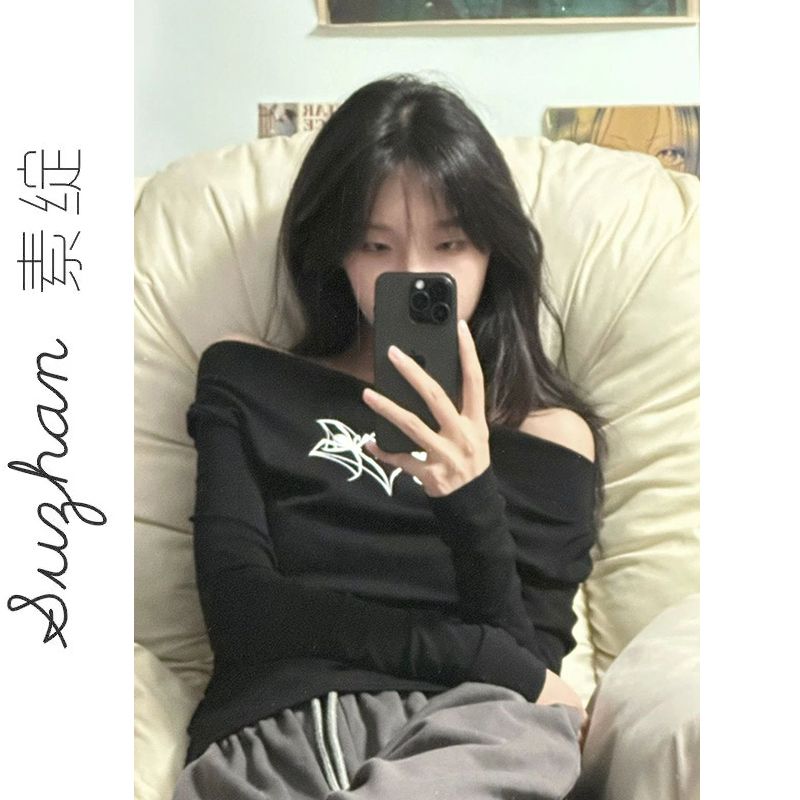ins風新款薄款印花螺紋顯瘦一字肩上衣女美式復古黑色顯瘦長袖t恤