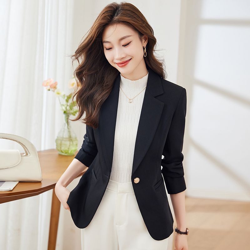 Black short suit jacket for women autumn and winter 2023 new waist slimming casual temperament suit top for small people