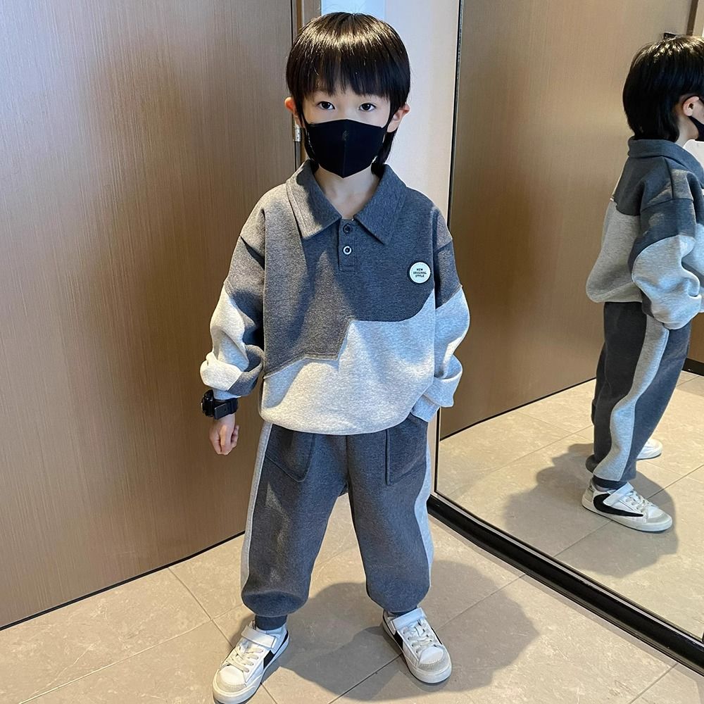 Boys' Autumn Suit 2023 New Style Boys' Cool and Handsome Sports Clothes Trendy Children's Baby Sweatshirts Spring and Autumn
