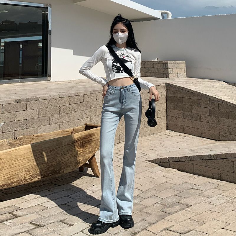 淺藍喇叭牛仔褲女2023年新款高腰修身顯高顯瘦百搭微喇叭褲子